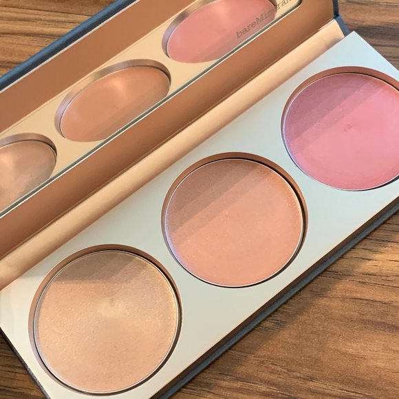 bareMinerals Other - bareMinerals Twilight Radiance Highlighter Palette